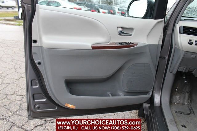 2014 Toyota Sienna XLE 7 Passenger Auto Access Seat 4dr Mini Van - 22246115 - 10