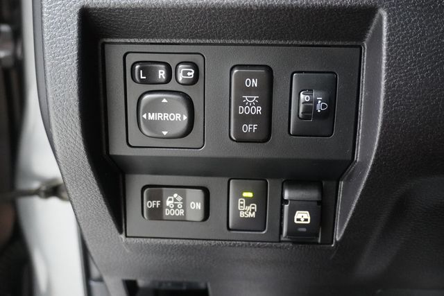 2014 Toyota Tundra TUNDRA CREWMAX PLATNUM - 22877800 - 24