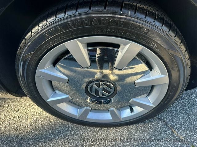 2014 Volkswagen Beetle Convertible 2dr Automatic 1.8T - 22931402 - 18