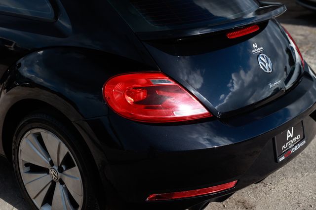 2014 Volkswagen Beetle Coupe 2dr DSG 2.0T Turbo R-Line PZEV - 22935468 - 29