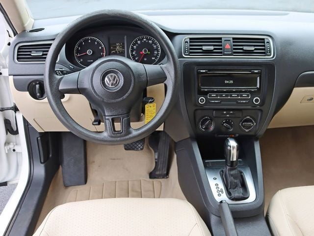 2014 Volkswagen Jetta Sedan 4dr Automatic SE - 22134552 - 10