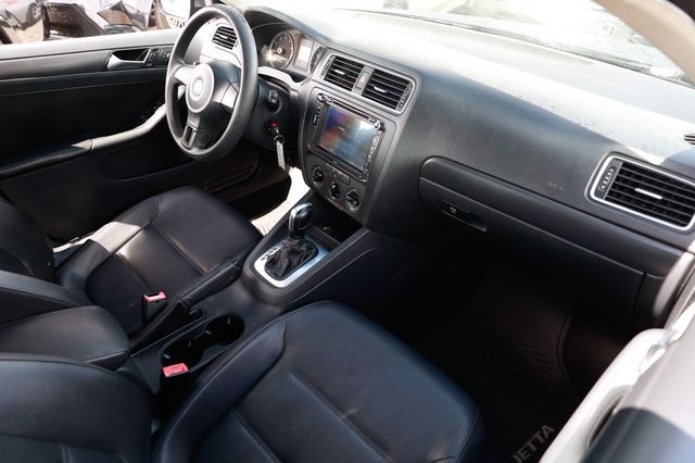 2014 Volkswagen Jetta Sedan 4dr Automatic SE - 22915774 - 17