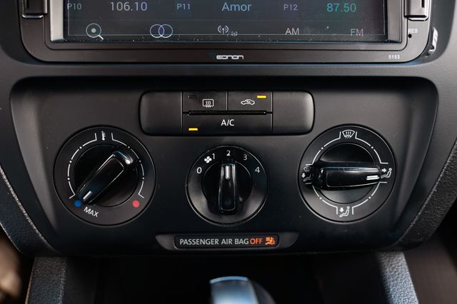 2014 Volkswagen Jetta Sedan 4dr Automatic SE - 22915774 - 27