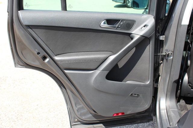 2014 Volkswagen Tiguan 2WD 4dr Automatic SEL - 22900451 - 12