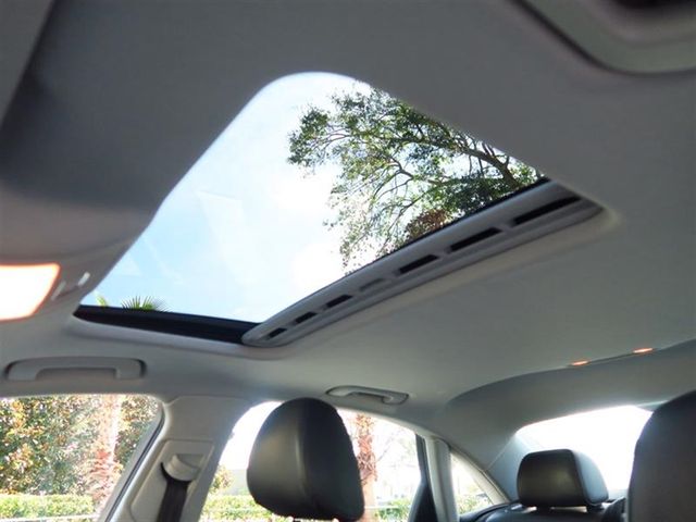 2015 Audi A4 4dr Sedan CVT FrontTrak 2.0T Premium - 17081837 - 21