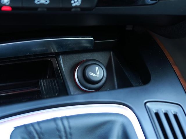 2015 Audi A4 4dr Sedan CVT FrontTrak 2.0T Premium - 17081837 - 24