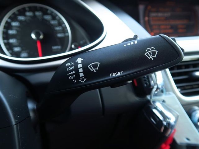 2015 Audi A4 4dr Sedan CVT FrontTrak 2.0T Premium - 17081837 - 27