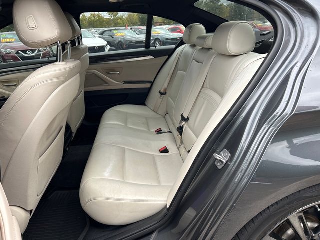 2015 BMW 5 Series 528i - 22939738 - 6