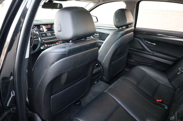 2015 BMW 5 Series 528i xDrive - 22936081 - 12