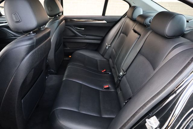 2015 BMW 5 Series 528i xDrive - 22936081 - 13
