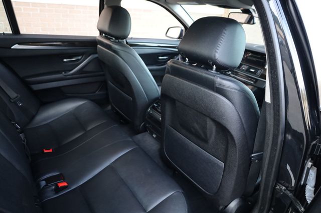 2015 BMW 5 Series 528i xDrive - 22936081 - 15