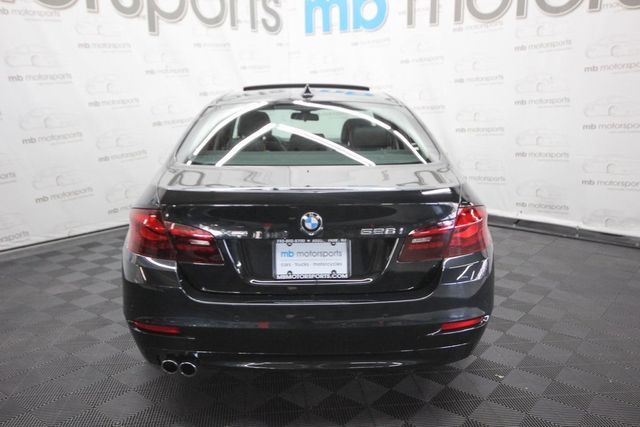 2015 BMW 5 Series 528i xDrive - 21939141 - 3