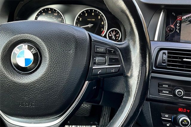 2015 BMW 5 Series 535i xDrive - 22897984 - 21