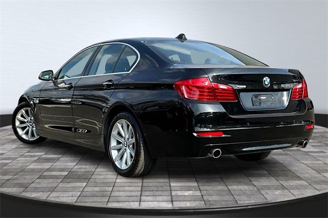 2015 BMW 5 Series 535i xDrive - 22897984 - 6