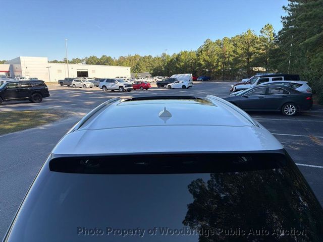 2015 BMW 5 Series 550i xDrive - 22939358 - 5