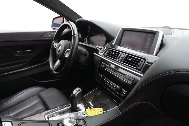 2015 BMW 6 Series  - 21000738 - 16