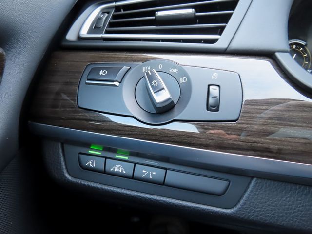 2015 BMW 7 Series 740Ld xDrive - 22937957 - 8