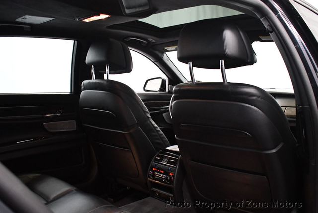 2015 BMW 7 Series LXI - 22860227 - 16