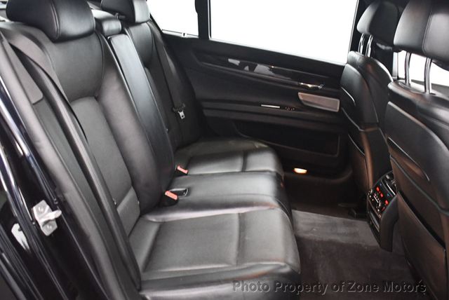 2015 BMW 7 Series LXI - 22860227 - 17