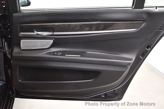 2015 BMW 7 Series LXI - 22860227 - 19