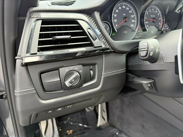 2015 BMW M3  - 22912464 - 30