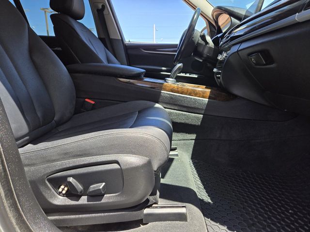 2015 BMW X5 sDrive35i - 22869763 - 13