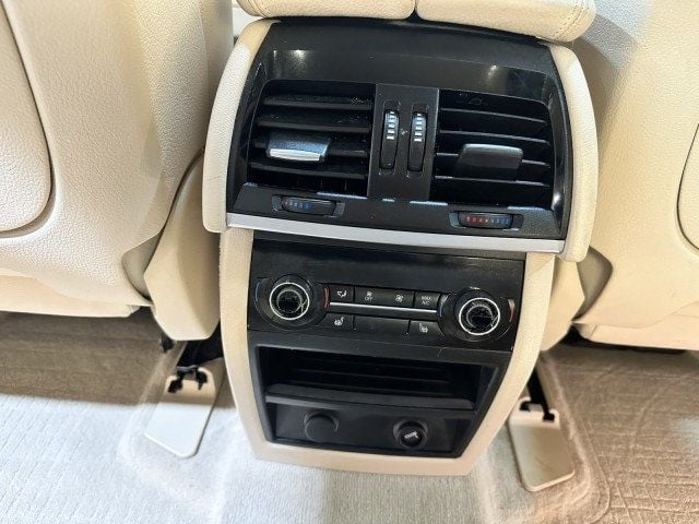 2015 BMW X5 xDrive35i - 22855319 - 27