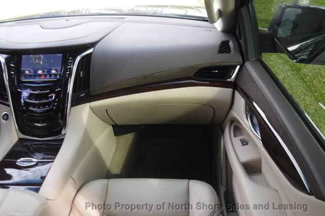 2015 Cadillac Escalade Luxury 4X4 - 22221285 - 47