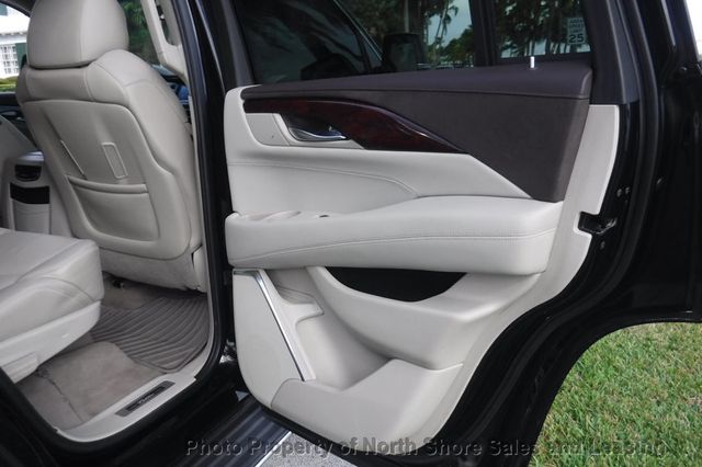 2015 Cadillac Escalade Luxury 4X4 - 22221285 - 56