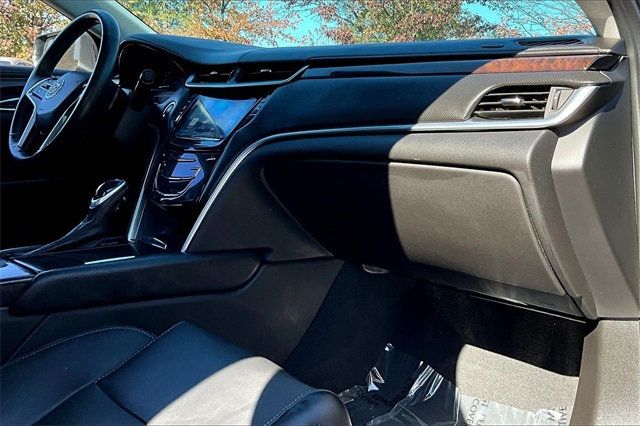 2015 Cadillac XTS 4dr Sedan Luxury AWD - 22931250 - 11