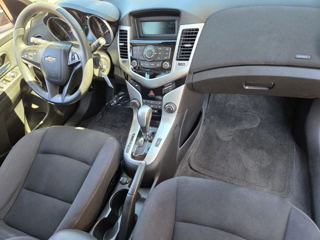 2015 Chevrolet CRUZE 4dr Sedan Automatic 1LT - 22933915 - 12