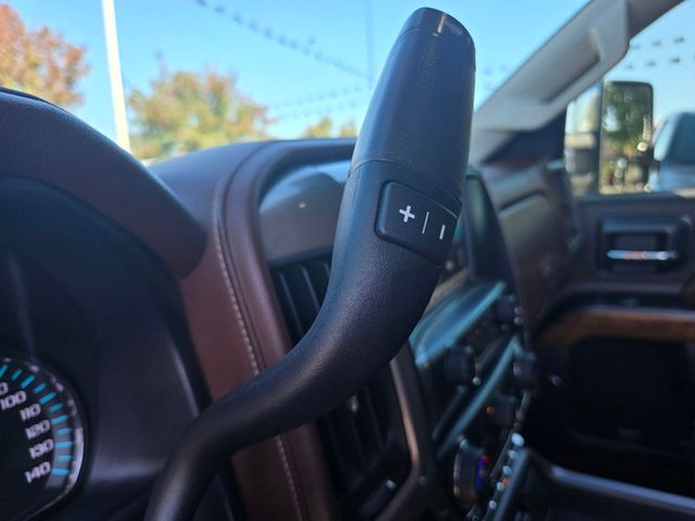 2015 Chevrolet Silverado 3500HD  - 22935071 - 13