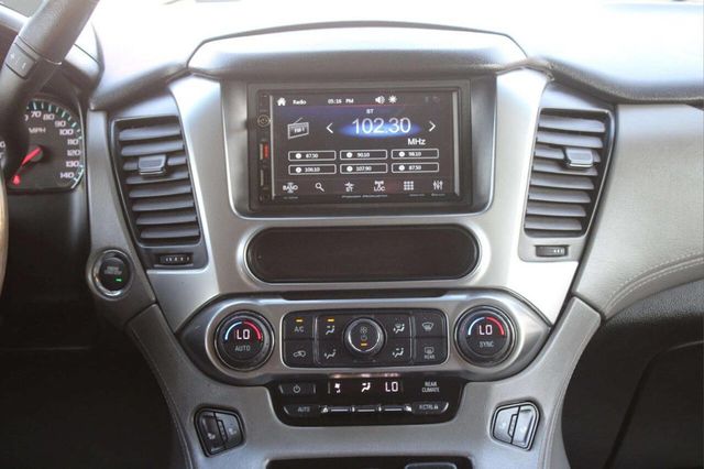2015 Chevrolet Suburban 4WD 4dr LT - 22927039 - 18