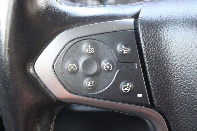 2015 Chevrolet Suburban 4WD 4dr LT - 22927039 - 30