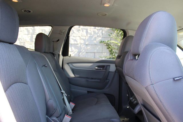 2015 Chevrolet Traverse AWD 4dr LS - 22917081 - 13