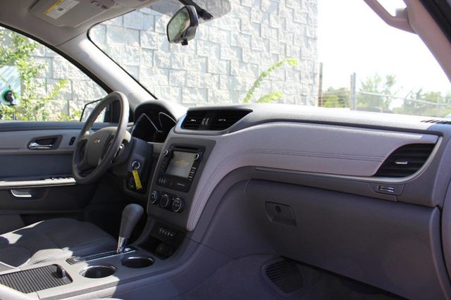 2015 Chevrolet Traverse AWD 4dr LS - 22917081 - 16