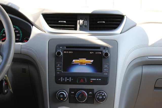 2015 Chevrolet Traverse AWD 4dr LS - 22917081 - 19