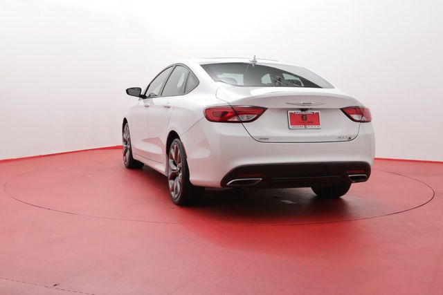 2015 Chrysler 200 4dr Sedan S AWD - 20843901 - 7