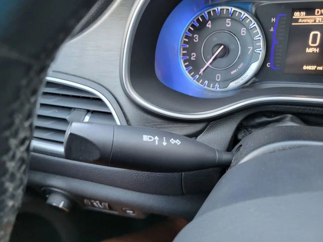 2015 Chrysler 200 Limited Sedan 4D - 22932427 - 27