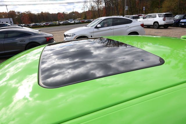 2015 Dodge Challenger 2dr Coupe SRT 392 - 22939912 - 9