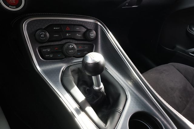 2015 Dodge Challenger 2dr Coupe SRT 392 - 22939912 - 15