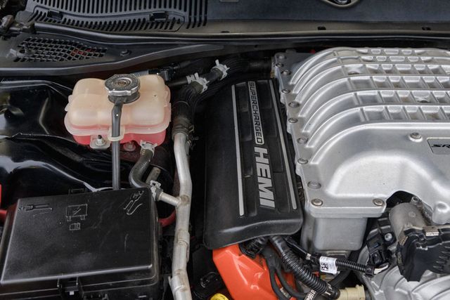 2015 Dodge Challenger 2dr Coupe SRT Hellcat - 22381896 - 55