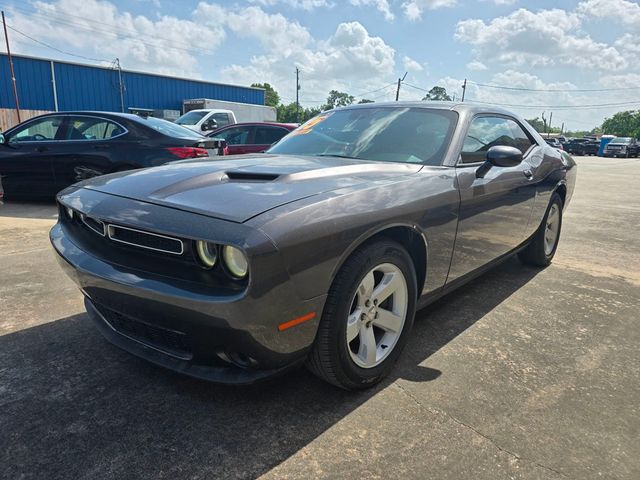 2015 Dodge Challenger 2dr Coupe SXT - 22874435 - 1