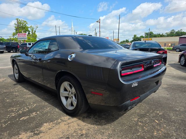 2015 Dodge Challenger 2dr Coupe SXT - 22874435 - 2