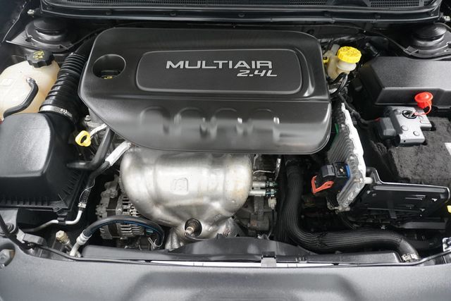 2015 Dodge Dart 4dr Sedan SXT - 22934539 - 23