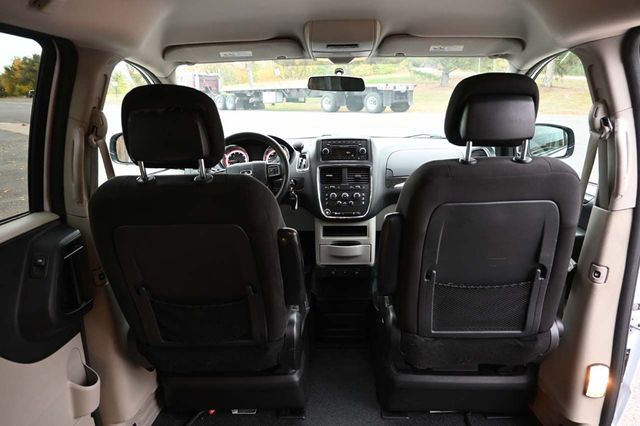 2015 Dodge Grand Caravan SXT Mobility Handicap Van - 22937860 - 20
