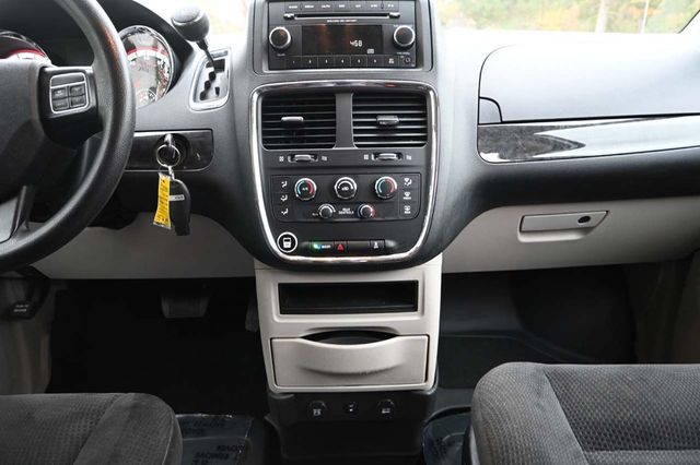 2015 Dodge Grand Caravan SXT Mobility Handicap Van - 22937860 - 23