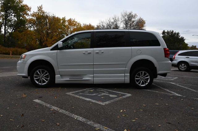 2015 Dodge Grand Caravan SXT Mobility Handicap Van - 22937860 - 8