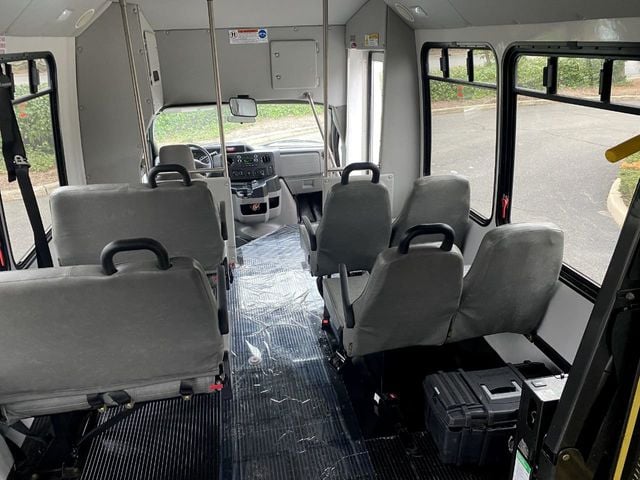 2015 Ford E350 Non-CDL Wheelchair Shuttle Bus For Sale For Adults Church Seniors Medical Transport - 22284079 - 28