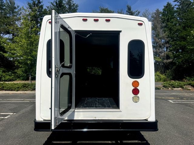 2015 Ford E350 Non-CDL Wheelchair Shuttle Bus For Sale For Adults Medical Transport Mobility ADA Handicapped - 22417551 - 9